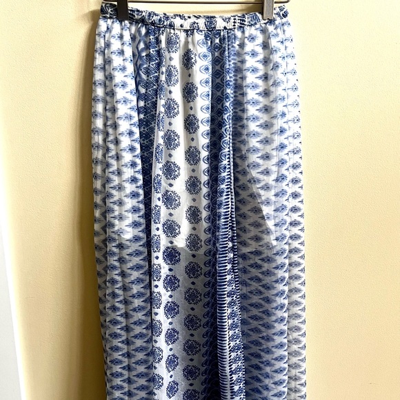 Hollister Bohemian Maxi Summer Skirt - Picture 2 of 6